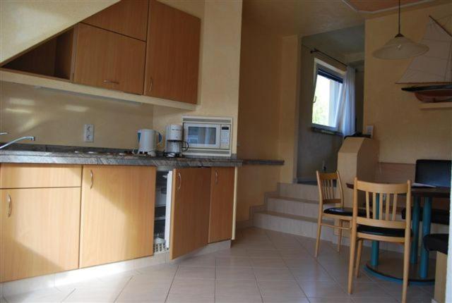 Ferienwohnung Eldena Lobbe Exteriör bild
